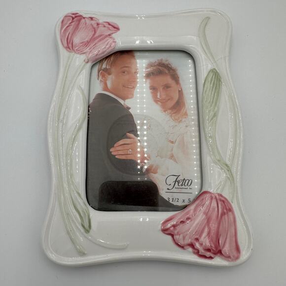 Vintage Picture Frame 3"x5" Ceramic, Tabletop Frame Pink, White, Green 1980s - Picture 2 of 8